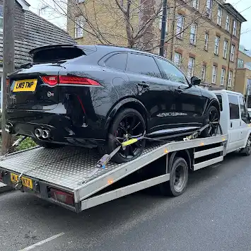 car-towing-recover-u-away-uk